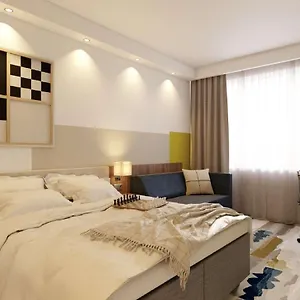 Hotel Ibis Styles Airport, Warszawa